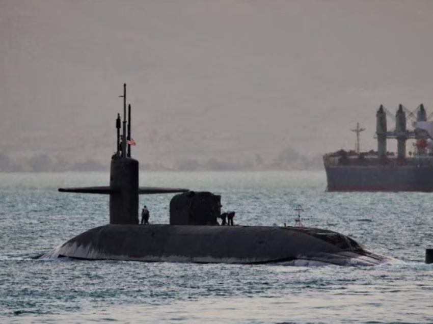 Tensionet me Iranin, nëndetësja amerikane dislokohet në Lindjen e Mesme