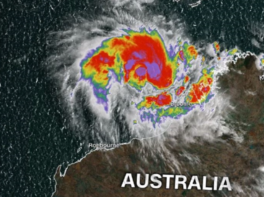 Australia e kërcënuar nga cikloni më i fuqishëm në një dekadë