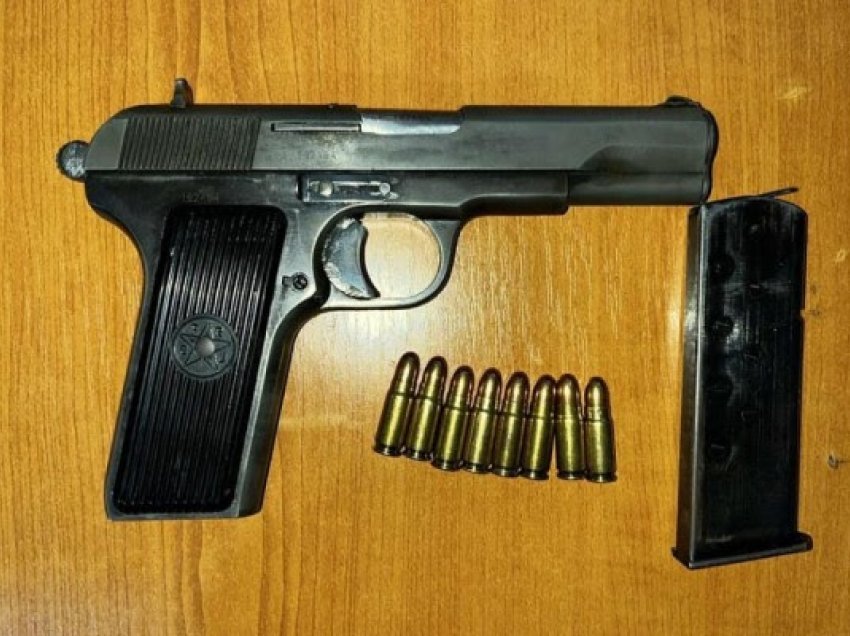​Gjakovë, arrestohen dy persona dhe sekuestrohen dy armë