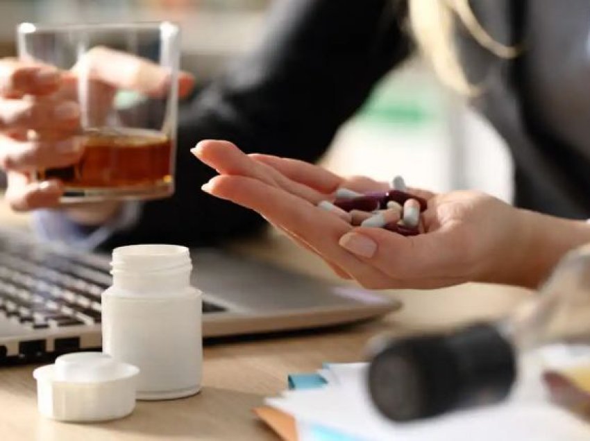Cilat janë efektet negative të përdorimit të antidepresantëve?