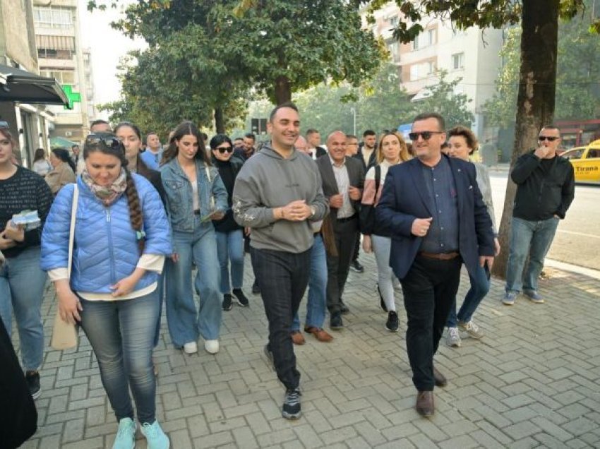 Banorët në Tiranë mirëpresin 5 prioritetet e Belind Këlliçit që sjellin ndryshim