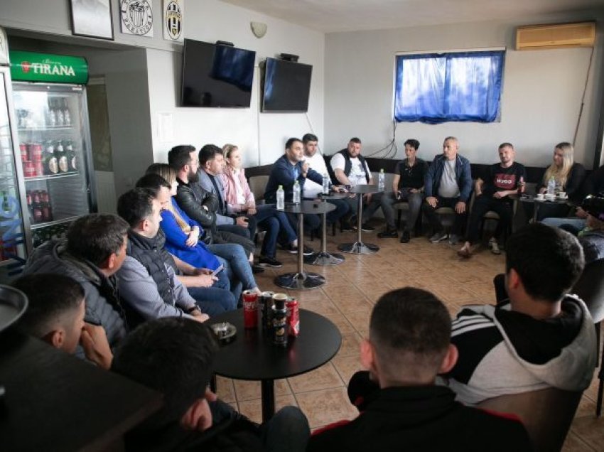 Këlliçi me banorët e Sharrës: 5 prioritetet e programit tim sjellin ndryshimin në Tiranë