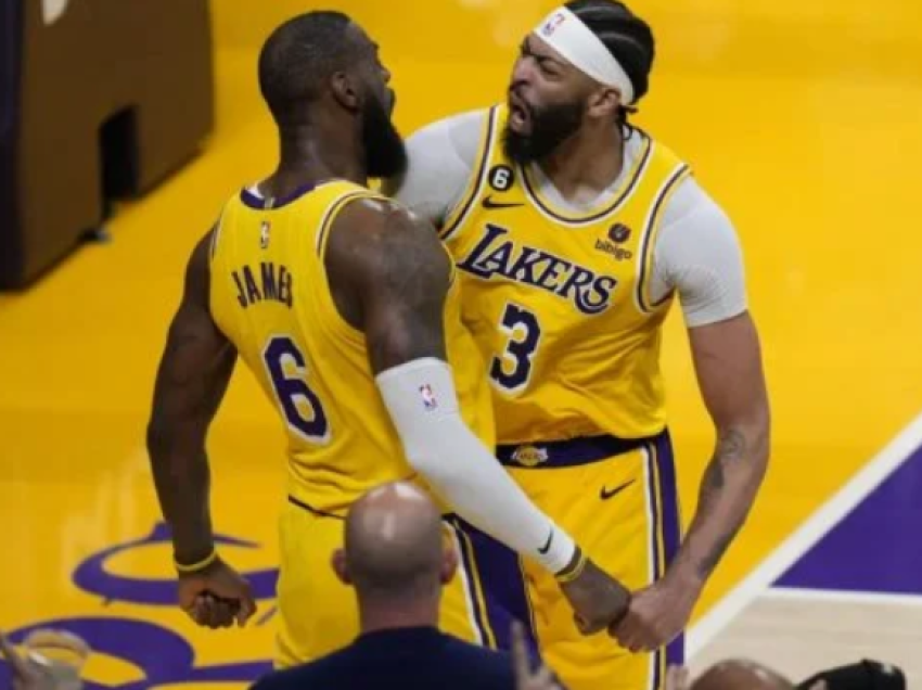 Lakersat dhe Miamin i ndan veç nga një fitore nga kualifikimi tutje