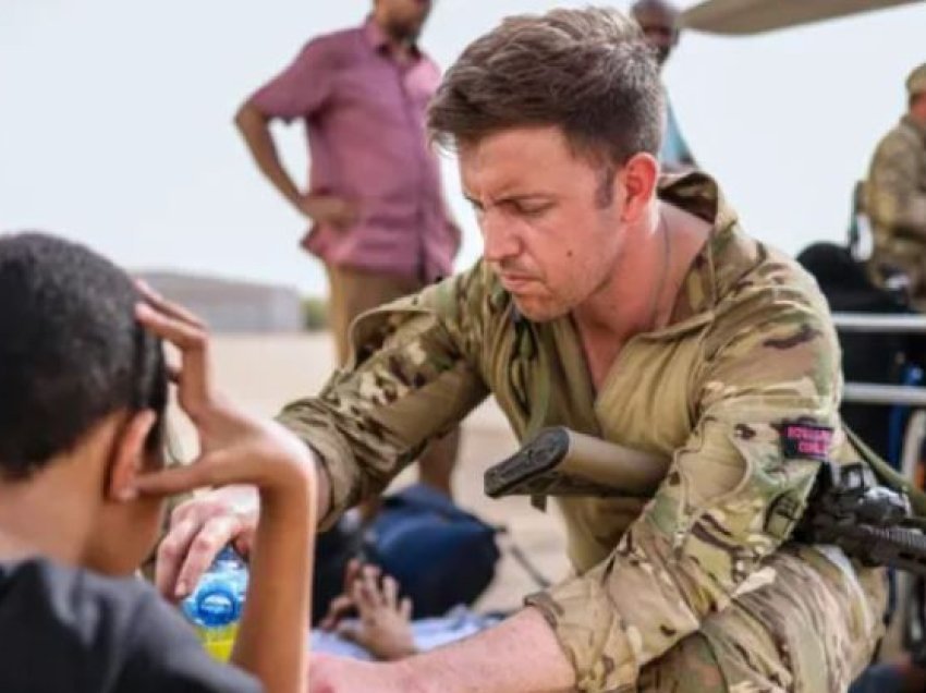 Raportohet për disa britanikë të bllokuar në Sudan, janë ndaluar të kapin fluturimin e fundit të shpëtimit