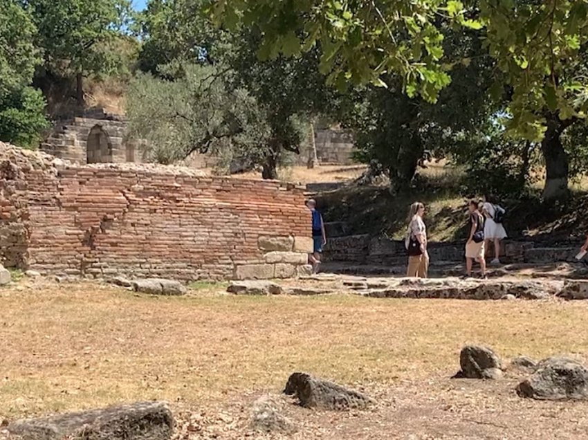 Turizmi kulturor në rritje, Apolonia pret 300 turistë në ditë