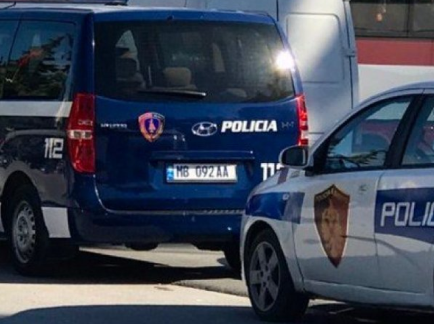 Dhunë ndaj familjarëve dhe drejtim i automjetit nën efektin e alkoolit, 5 të arrestuar në Tiranë