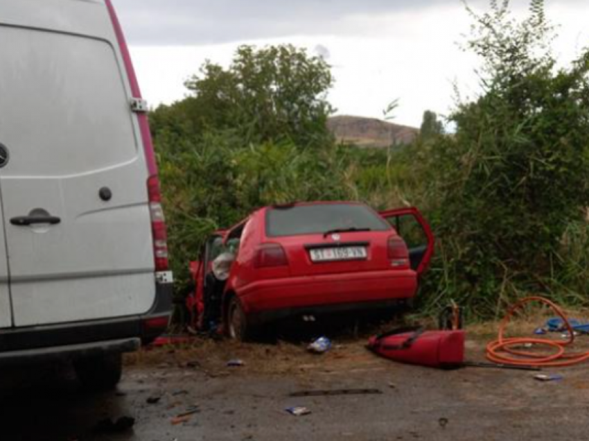 Detaje nga aksidenti në Rosoman, viktimat janë nga Prilepi dhe Sveti Nikolla