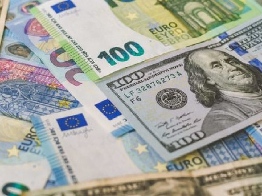 Euro drejt daljes nga gremina? Ja me sa këmbehen monedhat e huaja sot 