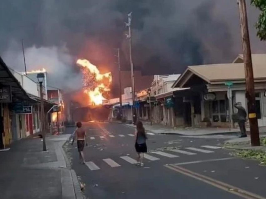 Arrin në 80 numri i viktimave nga zjarri në Havai