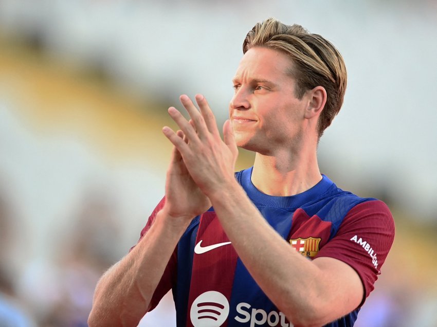 Frenkie de Jong gëzon tifozët e Barçës