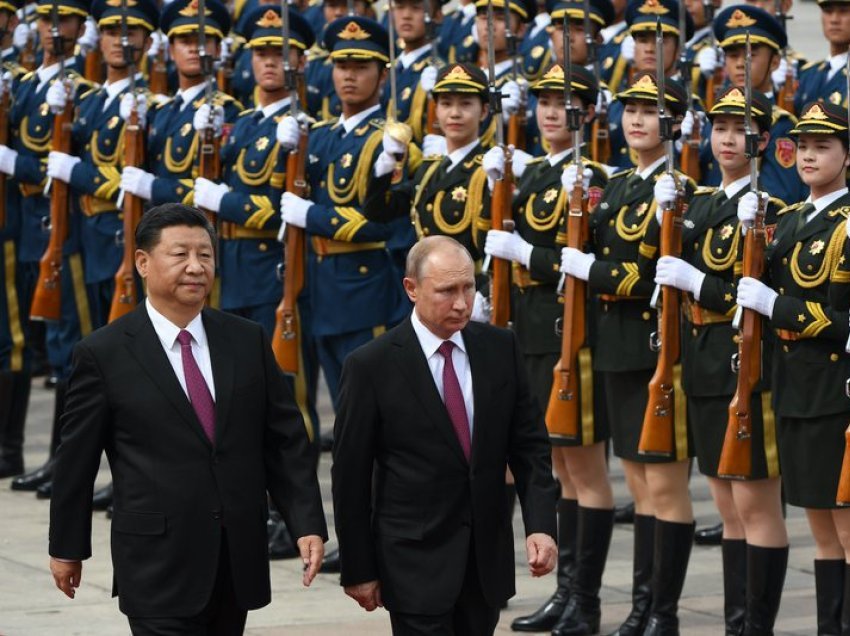 Helikopterë, drone dhe armë për Rusinë, Xi Jinping del zbuluar, si e po financon fshehurazi Pekini - Moskën