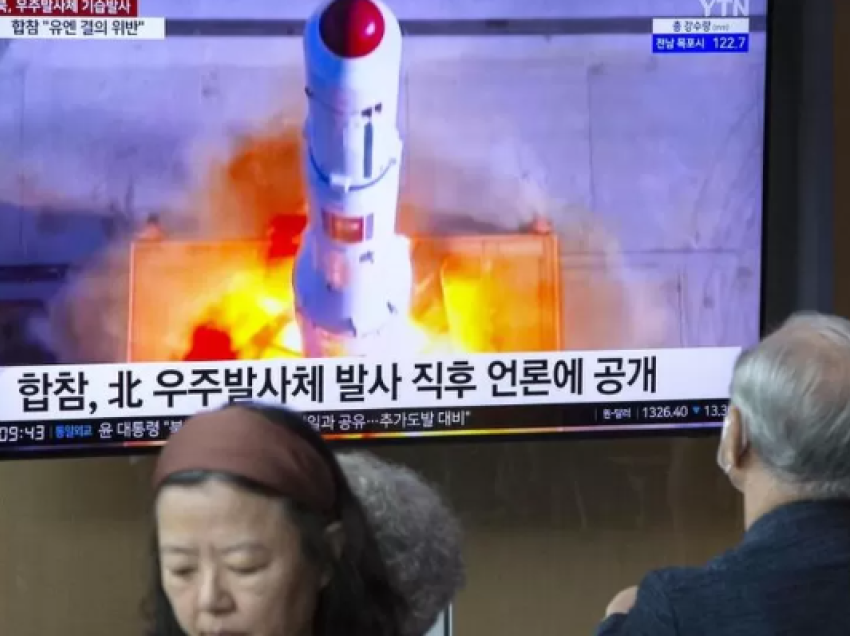 Dështon lëshimi i dytë i satelitit spiun të Koresë së Veriut