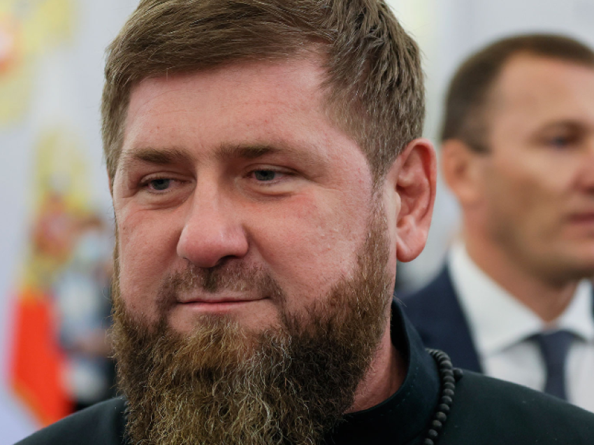 “Ne ishim miq për një kohë të gjatë”, udhëheqësi çeçen Kadyrov mban zi për vdekjen e Prigozhin