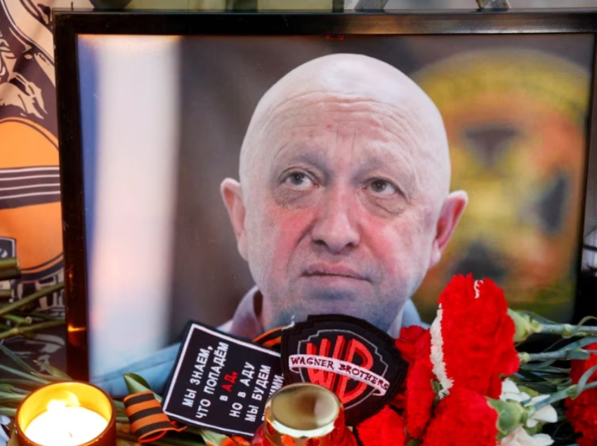 Hetimet e Moskës: Yevgeni Prigozhin, ndodhej në avionin e aksidentuar
