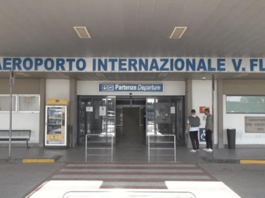 Aeroporti i Trapanit u mbyll për shkak të zjarrit, fluturimet devijohen në Palermo