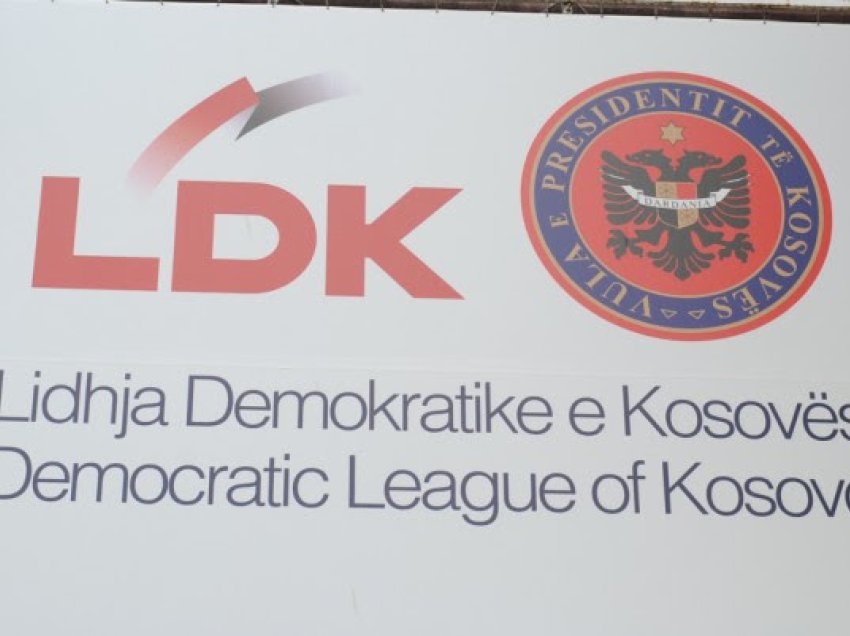 Deputetja e ​LDK-së: Politika e jashtme ka stagnuar, videot e Kurtit me Zelenskyn për t’i hedhur hi syve qytetarëve