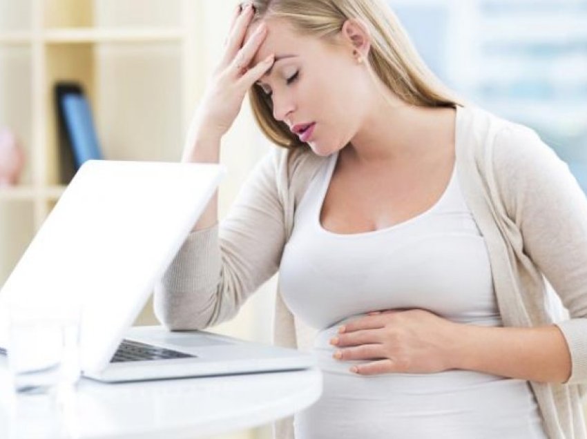 4 arsyjet e shfaqjes së marramendjes gjatë shtatzënisë suaj