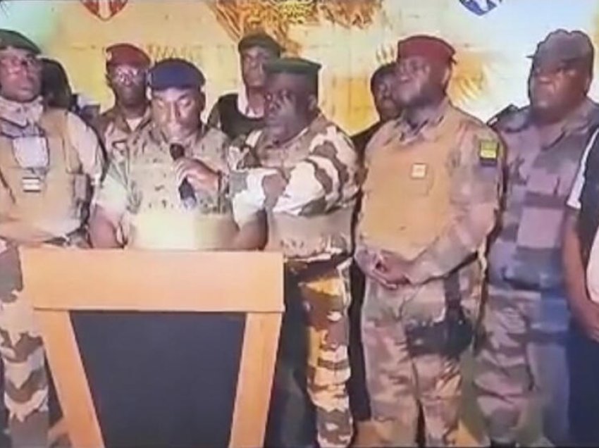 Grusht shteti në Gabon: Presidenti në arrest shtëpiak ndërsa ushtria merr pushtetin