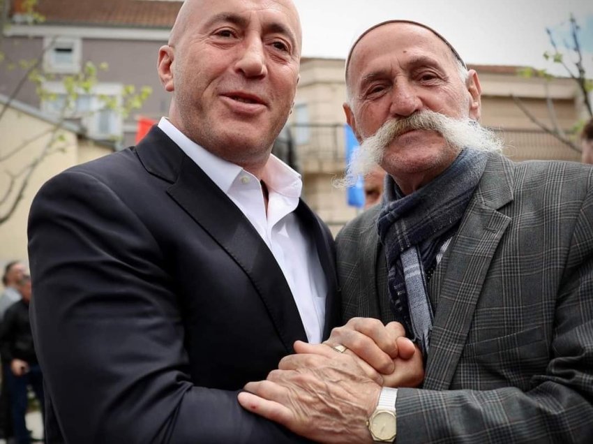 Haradinaj uron në mënyrë të veçantë Rifat Jasharin për ditëlindje