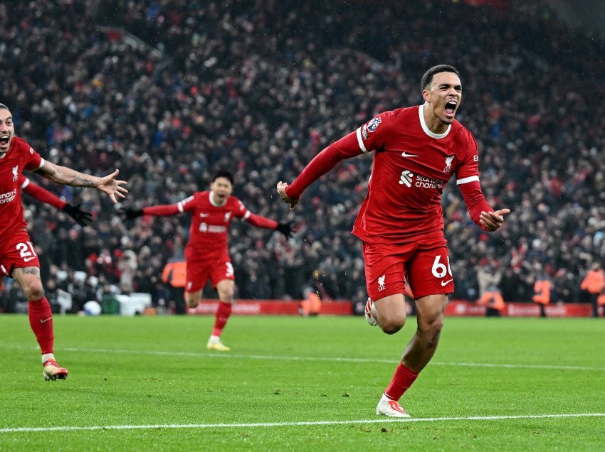Shtatë gola në Anfield, Liverpooli mezi fiton