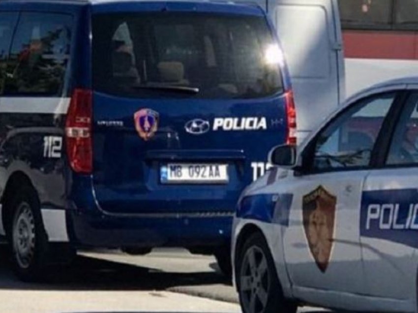 Nën akuzë për prodhimin, mbajtjen dhe tregtimin e armëve, arrestohet 20-vjeçari në Shkodër