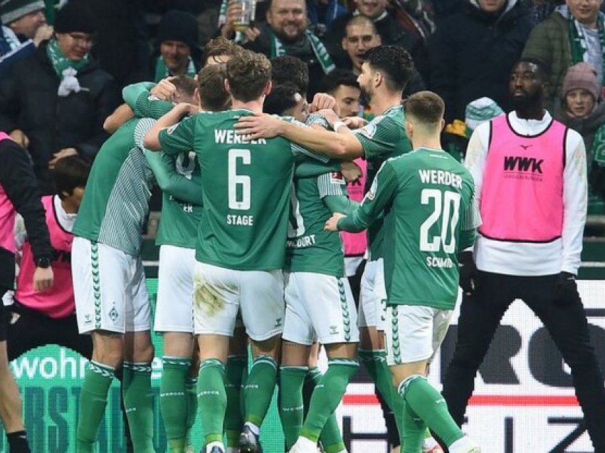 Werderi fiton, Rexhbeçaj me Augsburgun kokulur