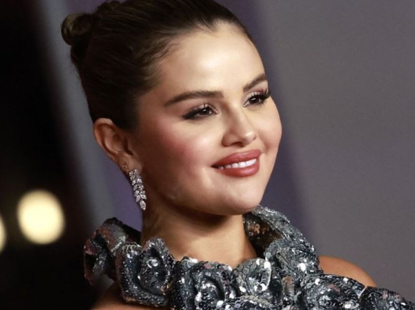 E pëlqyer për natyralitetin, surprizon Selena Gomez: Kam bërë botoks
