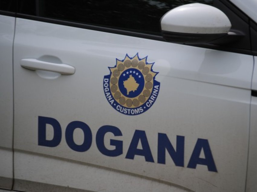 Dogana dhe ATK-ja me aksion në Prishtinë, kontrollohen bizneset e fishekzjarreve