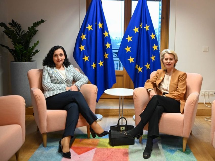 Presidentja takohet me Leyen në Bruksel, i kërkon domosdoshmërisht heqjen e masave ndaj Kosovës 