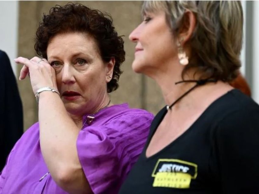Lirohet pas 20 vjetësh burgim për pafajësi nëna australiane që akuzohej për vrasjen e fëmijëve të saj