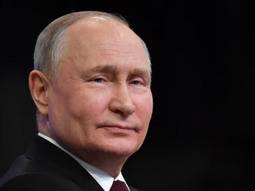 Raportohet se Putin do të garojë si kandidat i pavarur në zgjedhjet presidenciale