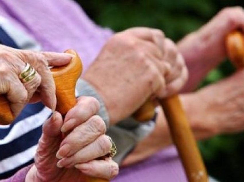 Kryetari i Pensionistëve: Pensionet të jenë nga 200 deri në 370 euro