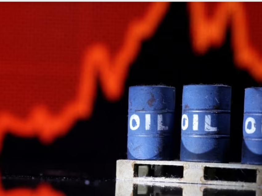 SHBA blen 2 milionë fuçi naftë për rezervat strategjike