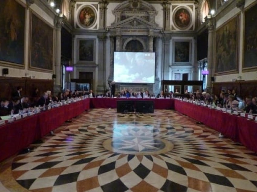 IKD dhe FOL: Komisioni i Venecias nuk përkrahu ndryshimet e MD-së për rritjen e përkohshme të KPK-së deri në vitin 2026