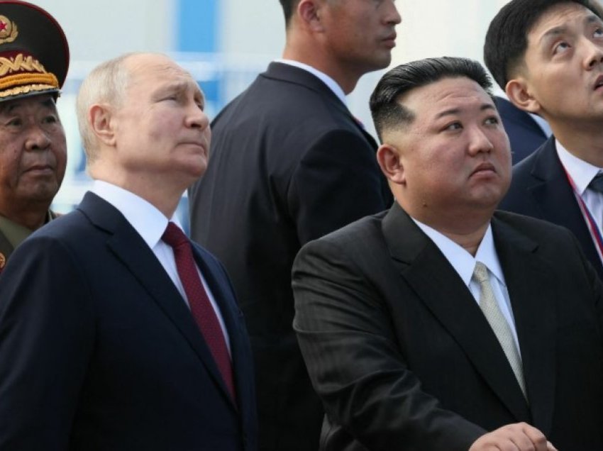 Koreja e Veriut vazhdon ta ndihmojë me armatim Rusinë
