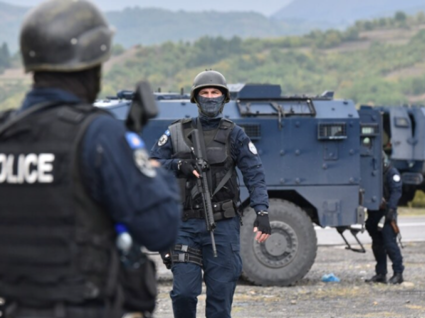 Shkëmbim zjarri mes policisë dhe disa personave në Zubin Potok, arrestohet një serb 