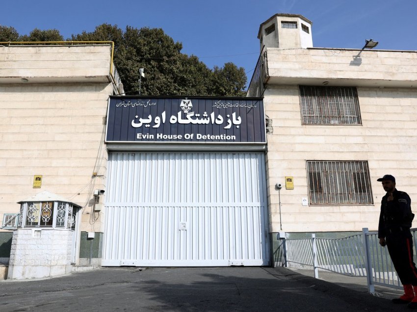 Burgjet në Iran: thyerje kockash dhe kamzhikë