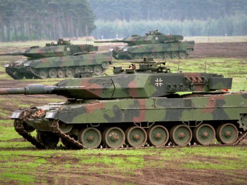 Kur pritet të arrijnë tanket e para të aleatëve perëndimorë në Ukrainë