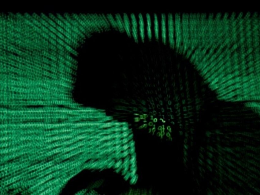 SHBA-ja dhe Britania sanksionojnë 7 rusë për krime kibernetike