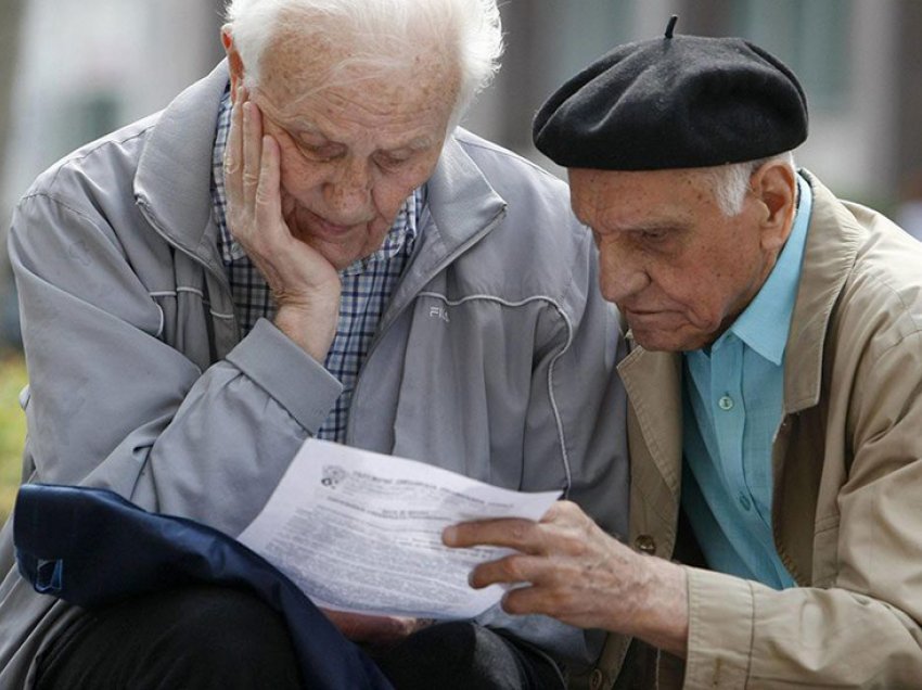 Ministria e Financave ka një kërkesë për pensionistët