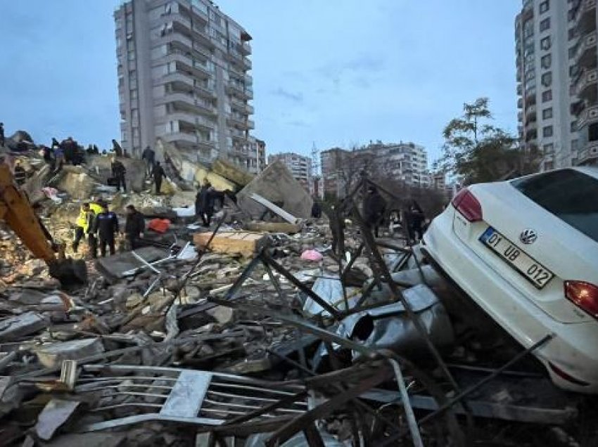 Turqi: Ende mijëra vetë të zhdukur në zonën e tërmetit
