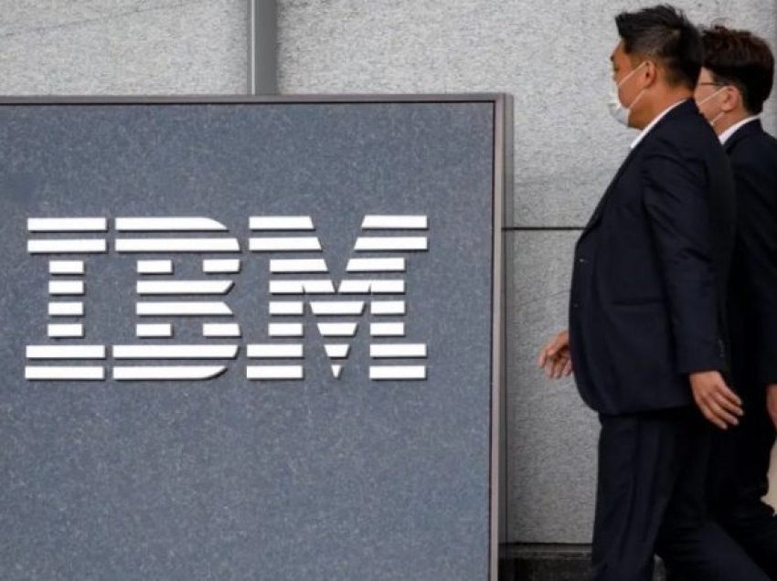 IBM ka paditur një ish-ekzekutive të lartë, duke thënë se ajo duhet të kthejë 470,000 dollarë bonuse – pasi u punësua në një firmë rivale