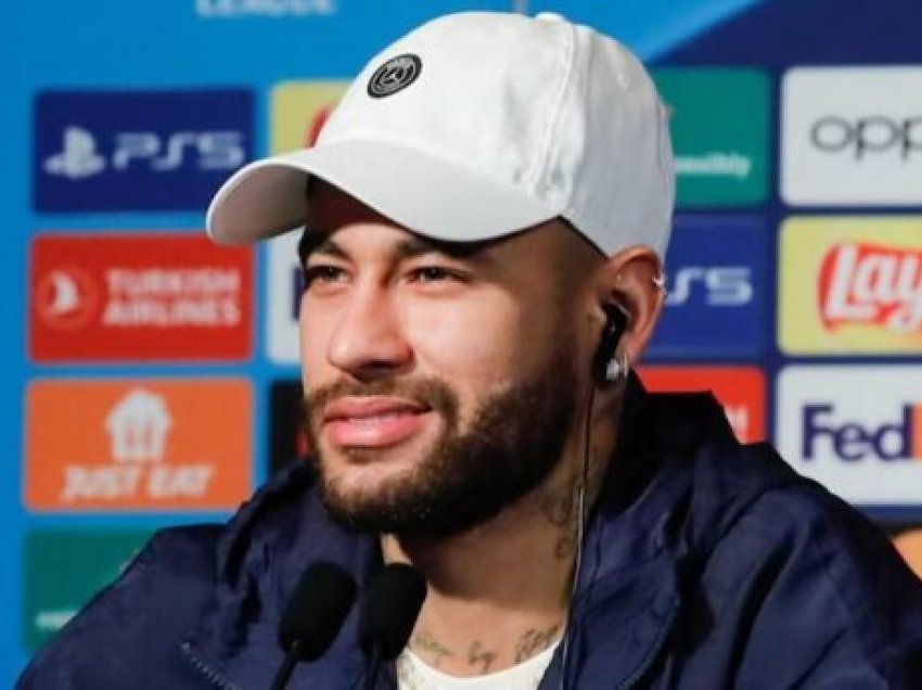 Neymar zbulon se ka pasur sherr në dhomat e zhveshjes me Donnarumma-n