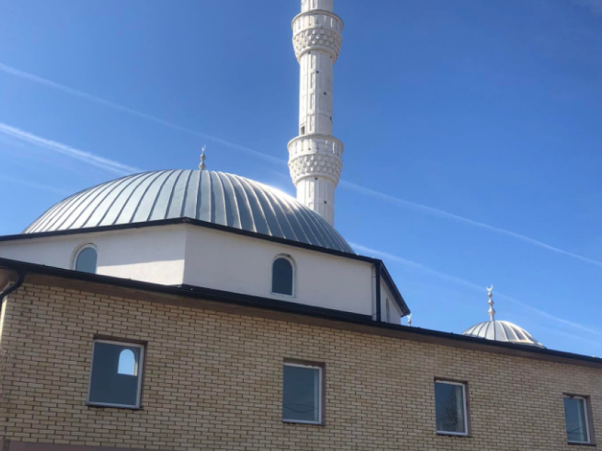 Mbyllet xhamia në Halabak të Podujevës, KBI: Ftojmë për unitet, falje e mirëkuptim!