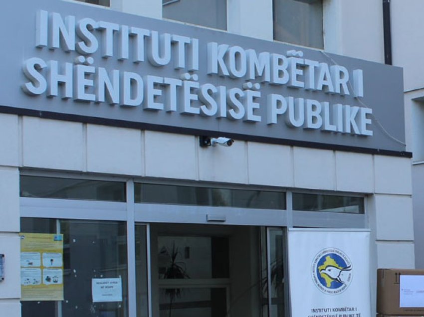 Dy të vdekur nga koronavirusi në Kosovë në 24 orët e fundit