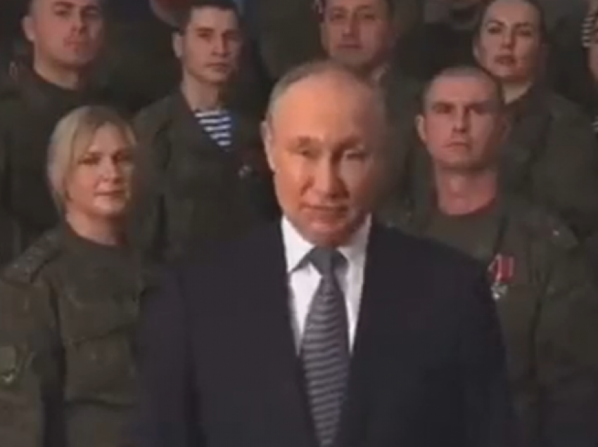 “Sa i sëmurë është Putini”, një kollitje e pandërprerë kaplon presidentin rus në fjalimin e tij të Vitit të Ri