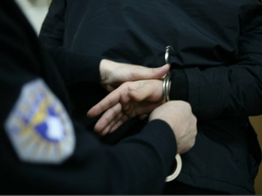 Arrestohen dy persona për lëndim trupor dhe kanosje në Ferizaj