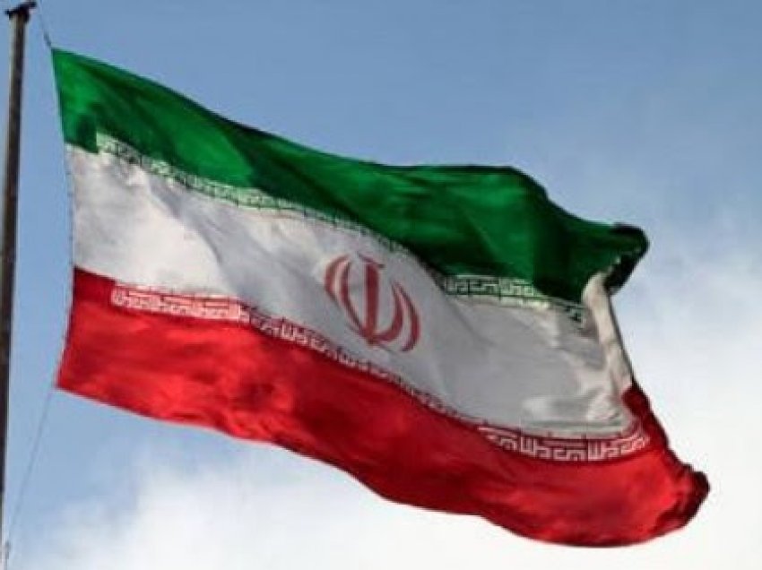 ​Iran: Disa futbollistë kryesorë janë arrestuar në bastisjen e Vitit të Ri