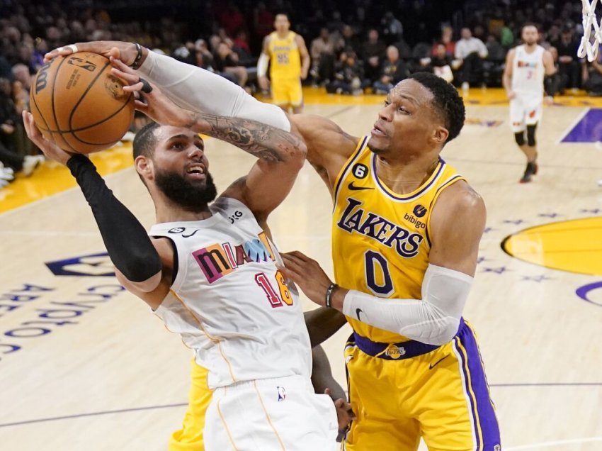 LA Lakers mposht Maimi Heat