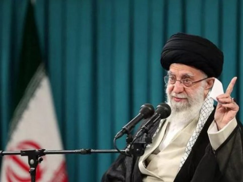 Udhëheqësi iranian: Gratë që nuk mbajnë hixhab të plotë nuk duhet të akuzohen si jofetare